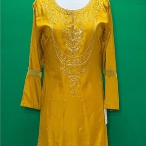 Yellowish Orange-3PC staple LINEN EMBROIDERED SUIT.